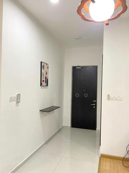 Kondominium untuk Dijual di Amberside @ Country Garden Danga Bay - Ben Foo - Entrance - PropertyGuru.com.my