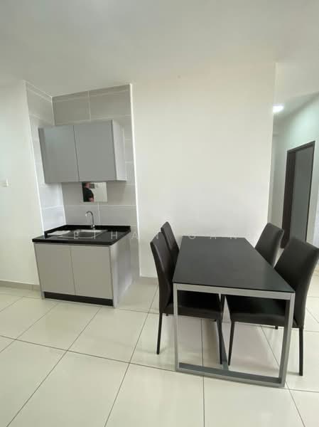 Service Residence for Rent at KSL Residence @ Daya - Ethan Gan - Dining area - PropertyGuru.com.my