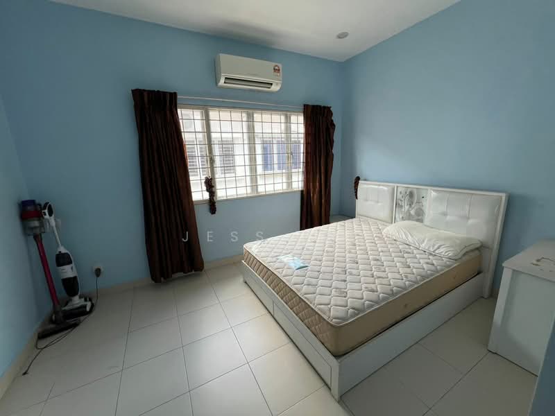 2-storey Terraced House for Rent in Setia Impian (Setia Alam) - Jess Tee - Bedroom - PropertyGuru.com.my