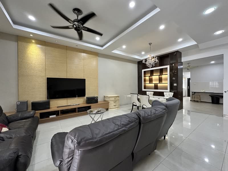 2-storey Terraced House for Rent in Setia Impian (Setia Alam) - Jess Tee - Living Room - PropertyGuru.com.my