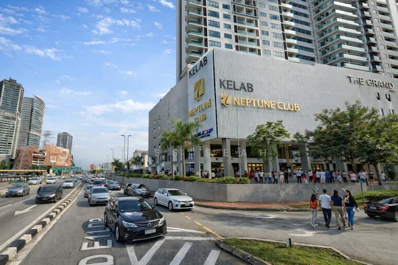 Shop for Sale in Kelana Jaya (Petaling Jaya) - Jess Seah - Exterior - PropertyGuru.com.my