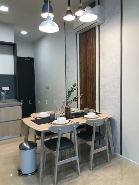 Service Residence for Sale at 10 Stonor - Beverlyn Ooi - Dining Room - PropertyGuru.com.my