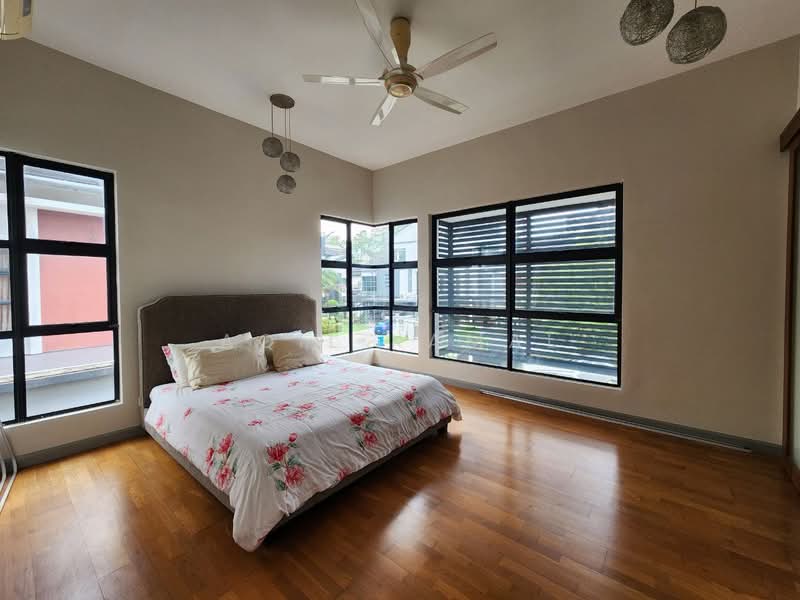 Semi-Detached House for Sale in Bukit Jelutong (Shah Alam) - Aqil Kamal - PropertyGuru.com.my