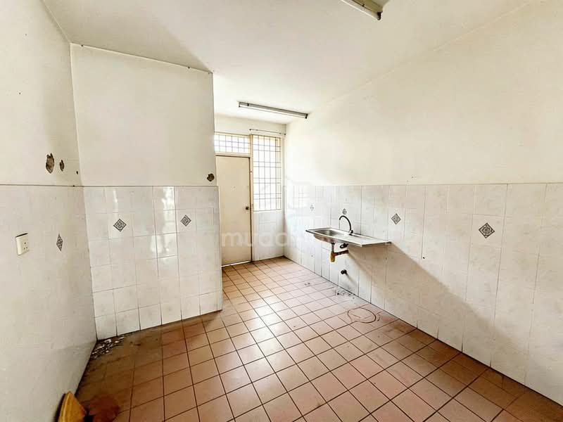 Rumah Teres 2 Tingkat untuk Dijual di Sungai Ara (Penang) - Ronald Kee - Kitchen - PropertyGuru.com.my