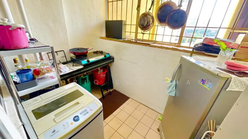 Condominium for Sale at Prima Ria - Thoriq Suparman - Kitchen - PropertyGuru.com.my