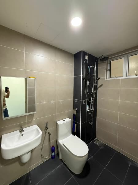 Service Residence for Rent at D'Putra Suites - Max Yee - Bathroom - PropertyGuru.com.my