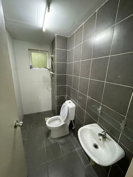 Kondominium untuk Disewa di Imperial Residence - Addy Ng - Bathroom - PropertyGuru.com.my