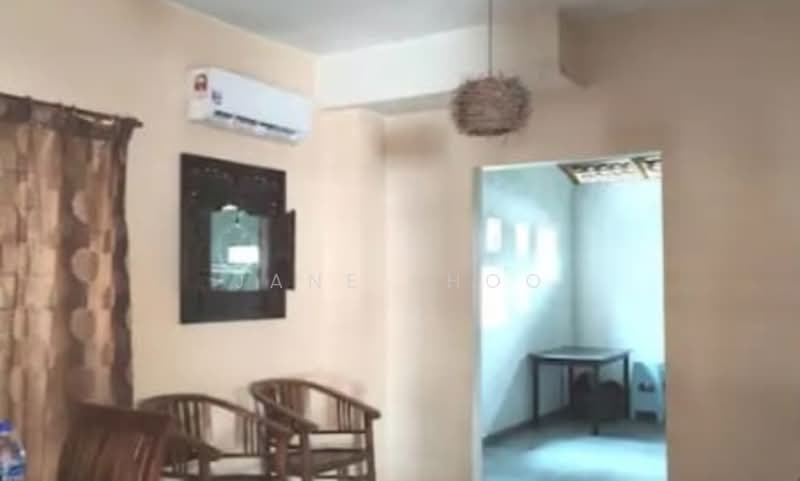 Semi-Detached House for Sale in Seri Kembangan (Selangor) - Jane Shoo - Living Room - PropertyGuru.com.my
