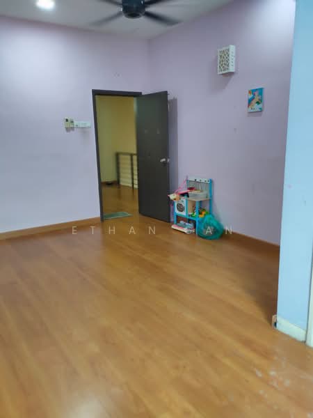 2-storey Terraced House for Sale in Taman Perling (Perling) - Ethan Gan - Interior - PropertyGuru.com.my