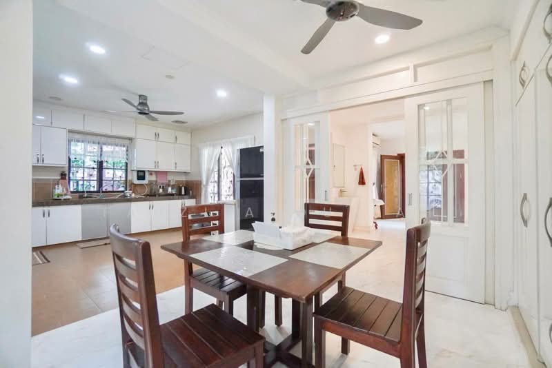 Semi-Detached House for Sale in Medan Idaman (Setapak) - Fauzi Abdullah - Kitchen - PropertyGuru.com.my
