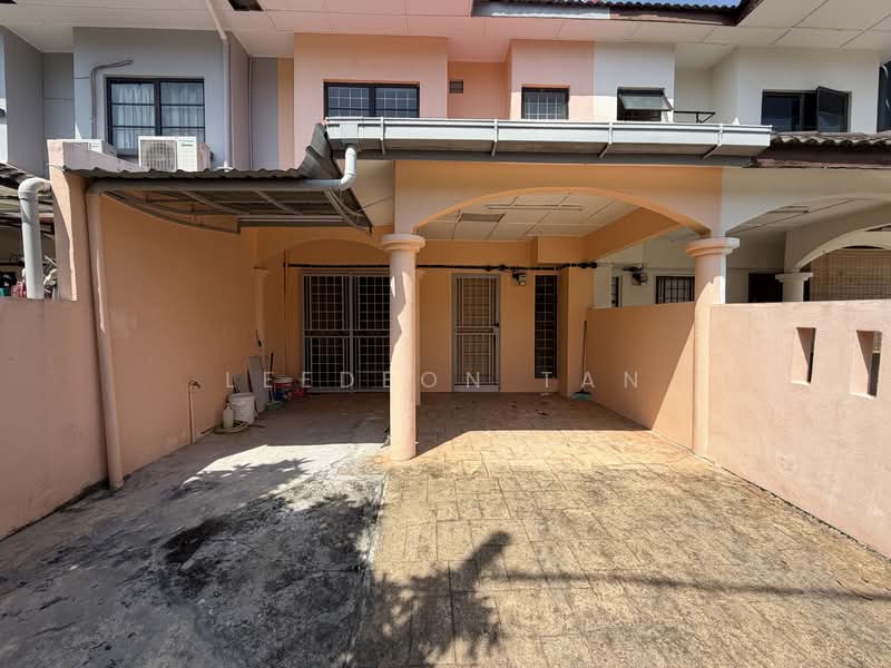 Terraced House for Sale in Batu 9 (Cheras) - Leedeon Tan - Exterior - PropertyGuru.com.my