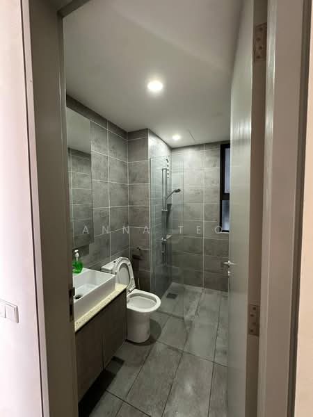 Service Residence for Rent at Millerz Square Serviced Residence - Anna Teo - Bathroom - PropertyGuru.com.my