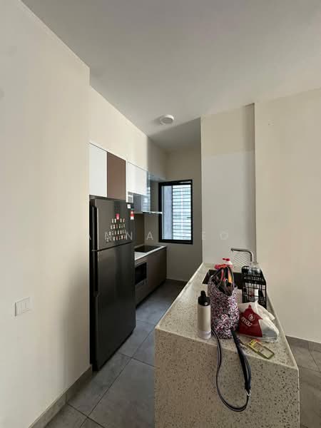 Service Residence for Rent at Millerz Square Serviced Residence - Anna Teo - Kitchen - PropertyGuru.com.my