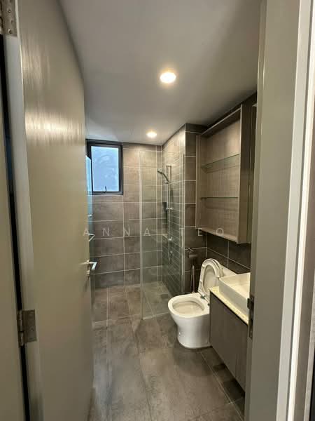 Service Residence for Rent at Millerz Square Serviced Residence - Anna Teo - Bathroom - PropertyGuru.com.my