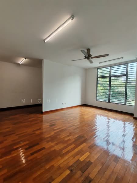 2.5-storey Terraced House for Sale in Bandar Puteri Puchong (Puchong) - Michelle Tai - Living Room - PropertyGuru.com.my