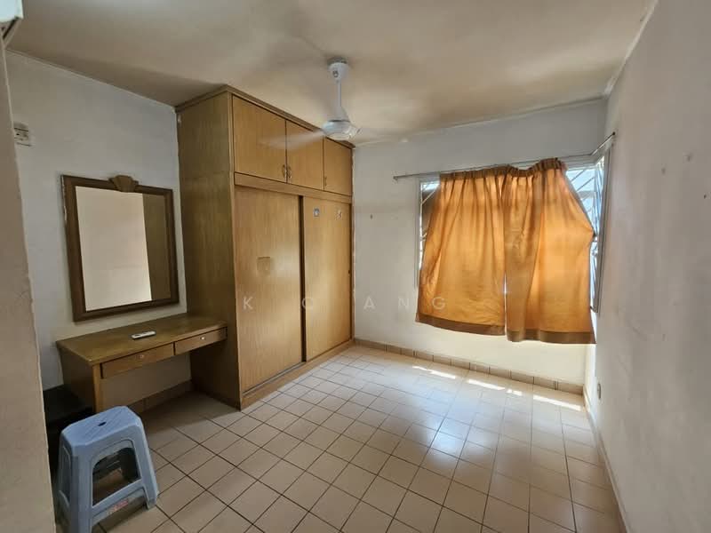 Condominium for Rent at Perdana Exclusive - K C Ang - Bedroom - PropertyGuru.com.my