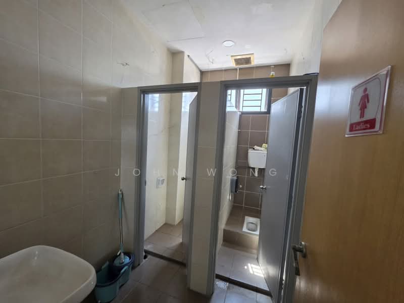 Factory for Rent in Iskandar Puteri (Nusajaya) (Johor) - John Wong - Bathroom - PropertyGuru.com.my