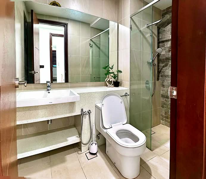 Condominium for Rent at Queens Residences Q2 @ Queens Waterfront - LISA OOI - Bathroom - PropertyGuru.com.my