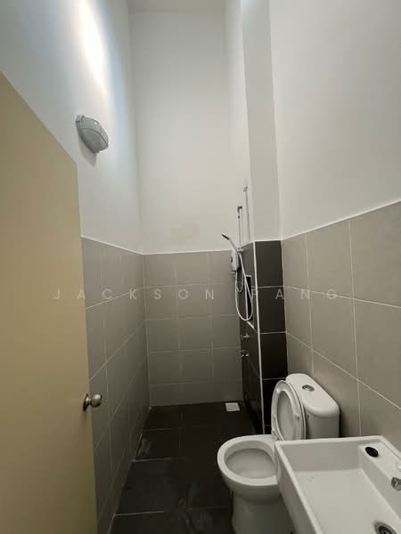 For Rent - Piccolo 3A