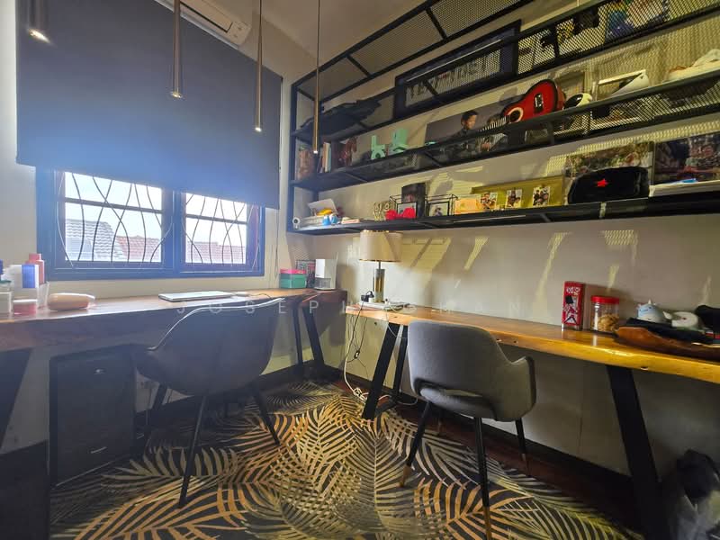 Bukit Jelutong untuk Untuk Dijual - RM 2,150,000, Apr 2026 - Study - PropertyGuru.com.my