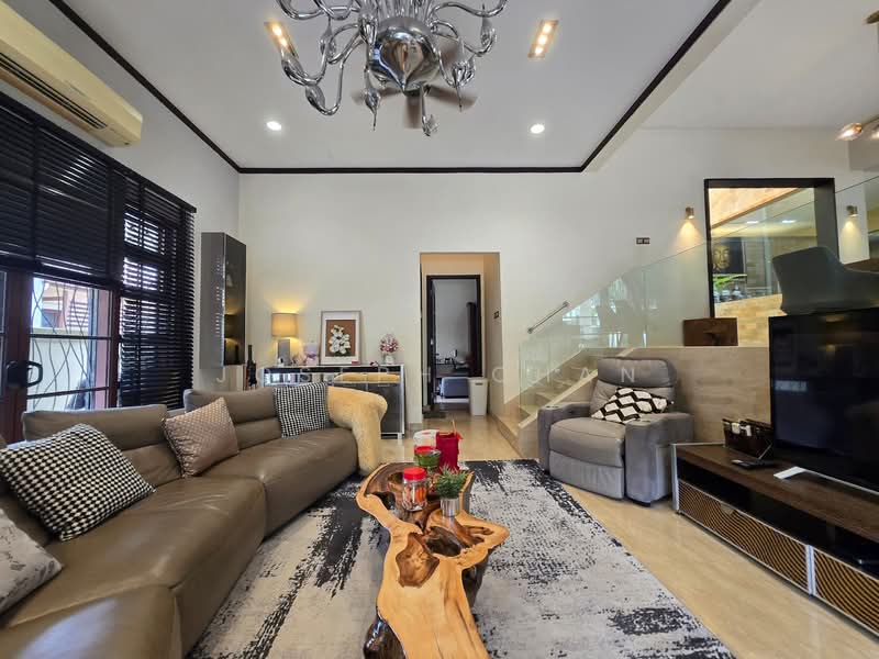 Bukit Jelutong untuk Untuk Dijual - RM 2,150,000, Apr 2026 - Living Room - PropertyGuru.com.my