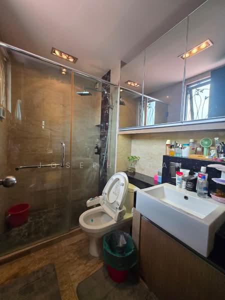 Bukit Jelutong untuk Untuk Dijual - RM 2,150,000, Apr 2026 - Bathroom - PropertyGuru.com.my