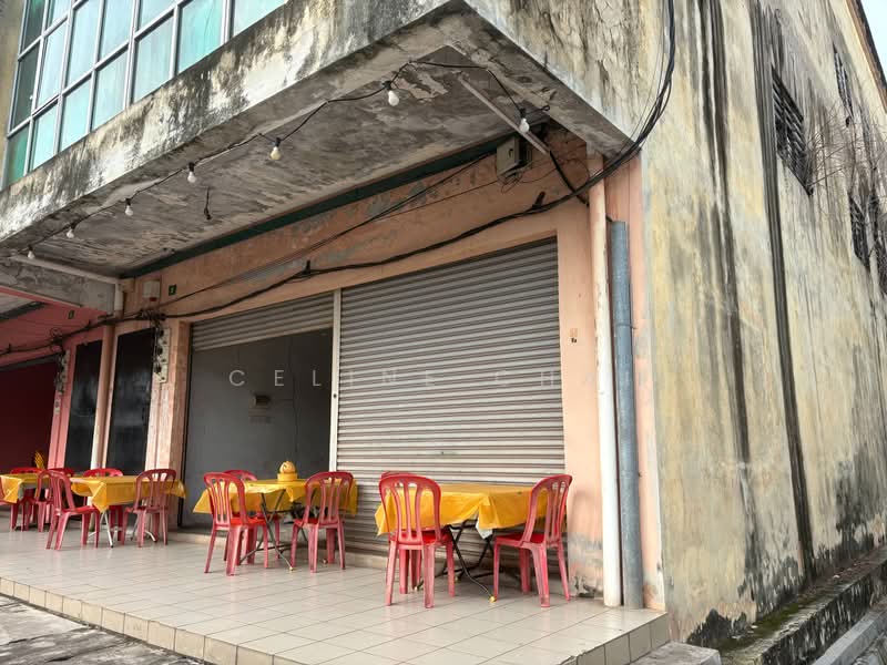 Shop / Office untuk Dijual di Taman Desa Yong Peng Baru (Yong Peng) - Celine Chai - Exterior - PropertyGuru.com.my