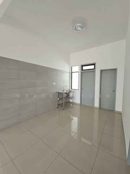 Meridin East untuk Untuk Disewa - RM 1,850 /bulan, Apr 2026 - Kitchen - PropertyGuru.com.my
