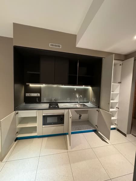 Servis Apartment untuk Disewa di Millerz Square - Lek Shen - Kitchen - PropertyGuru.com.my