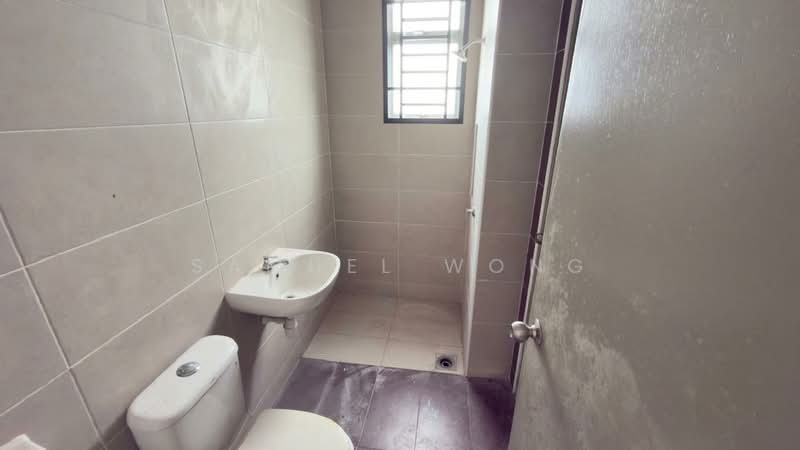 Terraced House for Sale in Johor Bahru (Johor) - Samuel Wong - Bathroom - PropertyGuru.com.my