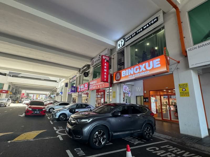 Shop for Rent in Sungai Besi (Kuala Lumpur) - Erica Law - Exterior - PropertyGuru.com.my