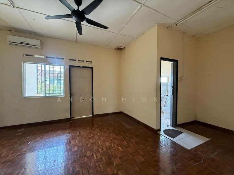 2-storey Terraced House for Sale in Bandar Selesa Jaya (Skudai) - Anson Hiong - PropertyGuru.com.my