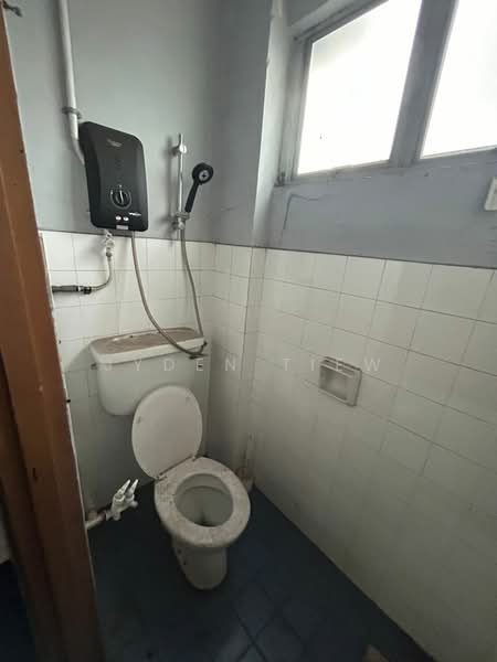 Terrace Factory for Sale in Bukit Kemuning (Shah Alam) - Jyden Tiew - Bathroom - PropertyGuru.com.my