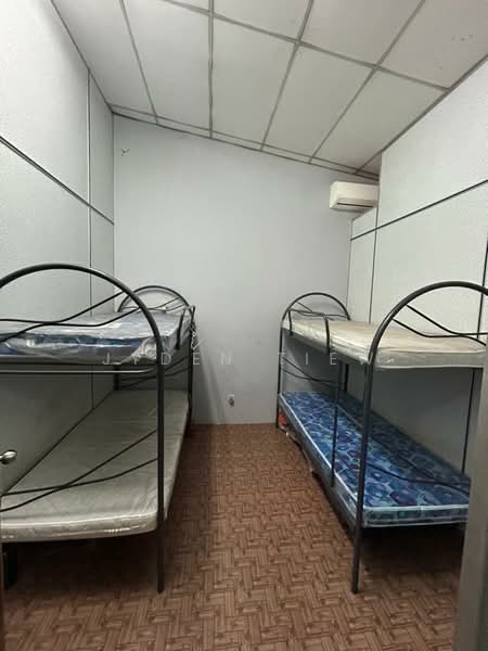 Terrace Factory for Sale in Bukit Kemuning (Shah Alam) - Jyden Tiew - Bedroom - PropertyGuru.com.my