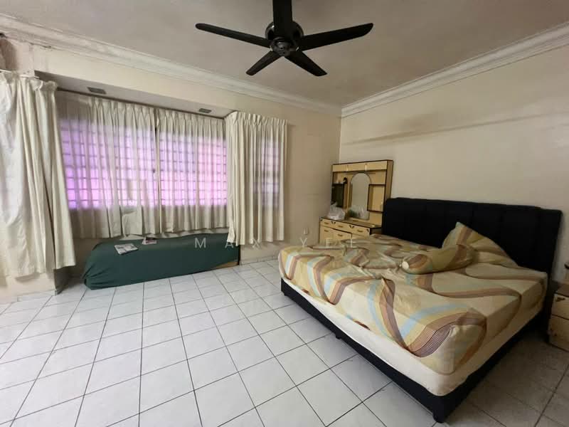 2-storey Terraced House for Rent in Taman Putri Kulai (Kulai) - Max Yee - Bedroom - PropertyGuru.com.my