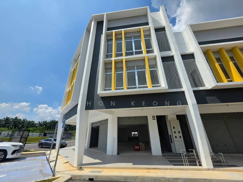 Shop / Office for Rent in Rawang (Selangor) - Ng Hon Keong - Exterior - PropertyGuru.com.my