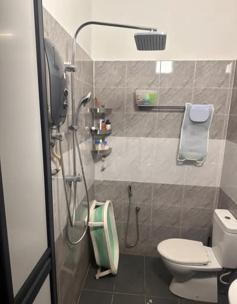 Renovated single storey terrace untuk Untuk Disewa - RM 2,700 /bulan, Apr 2026 - Bathroom - PropertyGuru.com.my