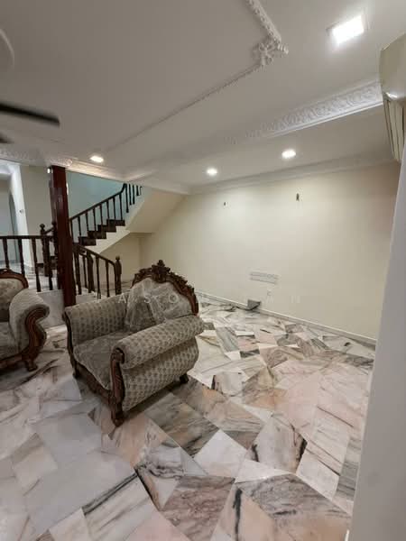 2-storey Terraced House for Rent in Bangsar (Kuala Lumpur) - Jason Tan - Living Room - PropertyGuru.com.my