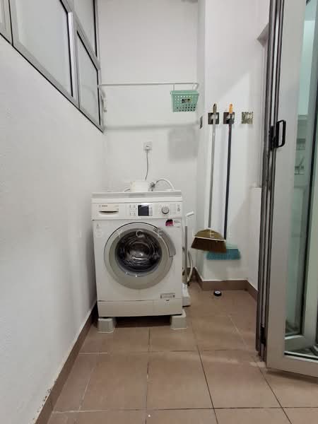 Service Residence for Rent at Saville @ Kajang - Joyce Lee - Yard - PropertyGuru.com.my
