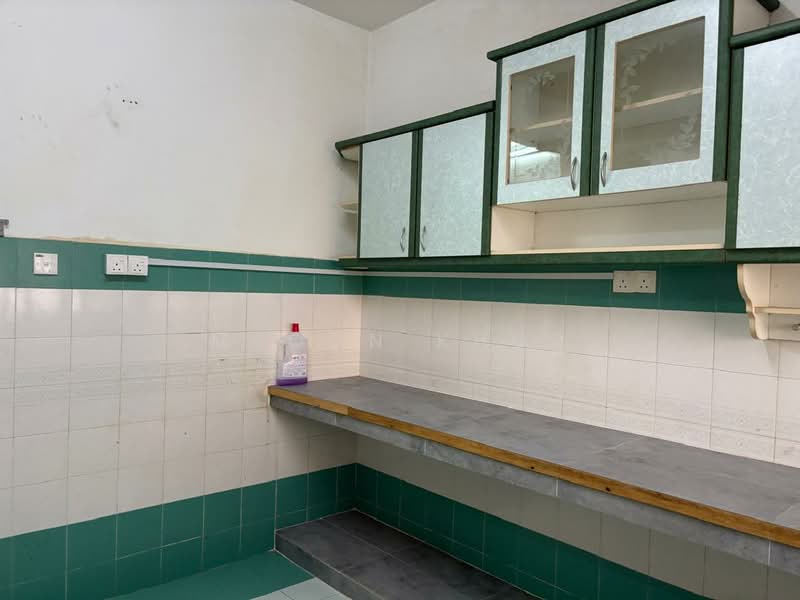 2-storey Terraced House for Sale in Usj 9 (Subang Jaya) - Meoon Khor - Kitchen - PropertyGuru.com.my