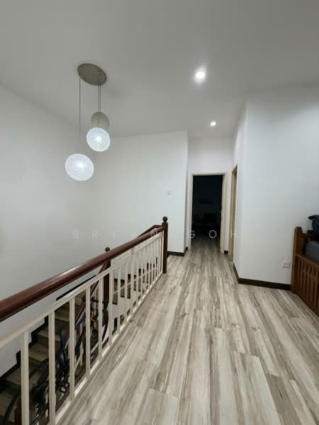 Cluster House for Sale in Taman Austin Heights (Tebrau) - Bryan Goh - Corridor - PropertyGuru.com.my