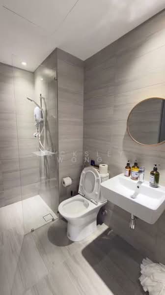 Servis Apartment untuk Disewa di BeCentral @ i-City - Jacksley Wong - Bathroom - PropertyGuru.com.my