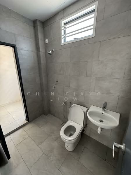 Rumah Teres 2 Tingkat untuk Disewa di Ayer Molek (Melaka) - Chin Siang Liow - Bathroom - PropertyGuru.com.my