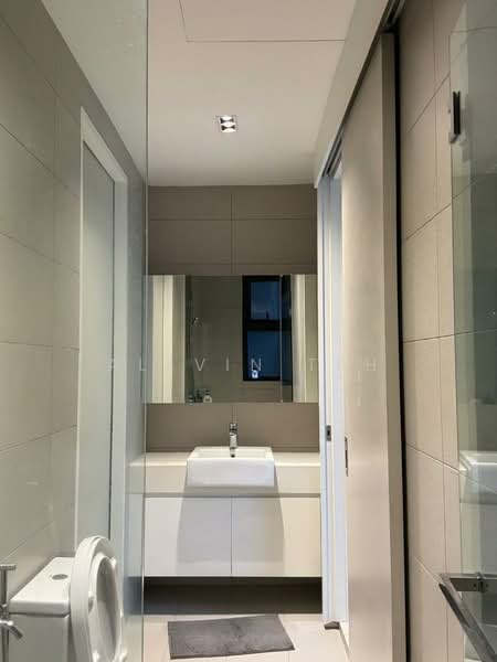 Servis Apartment untuk Disewa di Skyluxe On The Park Bukit Jalil - Allvin Teh - Bathroom - PropertyGuru.com.my