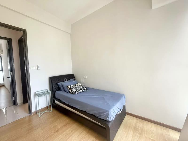 Kondominium untuk Disewa di Amberside @ Country Garden Danga Bay - Ben Foo - Bedroom - PropertyGuru.com.my