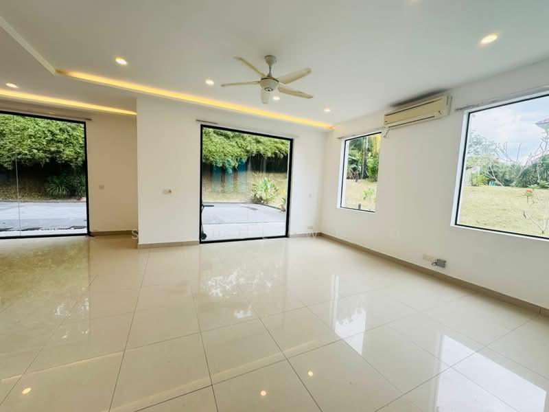 Bungalow for Sale in Ledang Heights (Iskandar Puteri (Nusajaya)) - Samuel Wong - Living Room - PropertyGuru.com.my