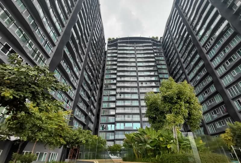 Condominium for Sale at QuayWest Residence - Sunny Lok - Exterior - PropertyGuru.com.my