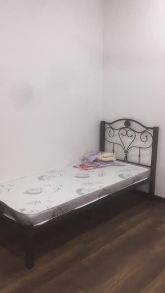 Pangsapuri untuk Disewa di Camellia Residences - Benny Lee - Bedroom - PropertyGuru.com.my