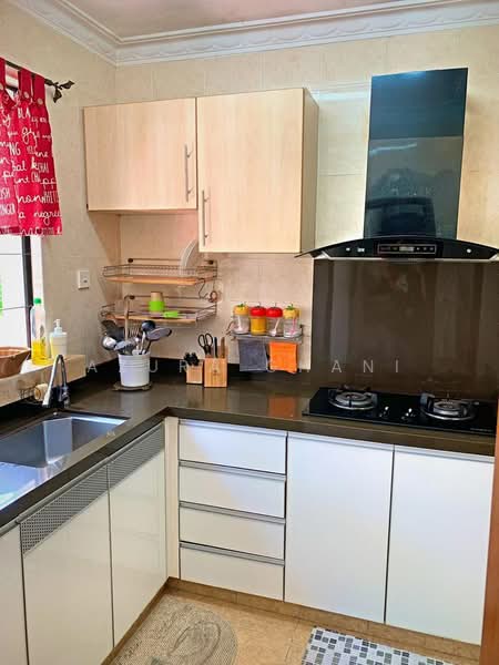 Bungalow for Sale in Kepala Batas (Penang) - Azura Ghani - Kitchen - PropertyGuru.com.my