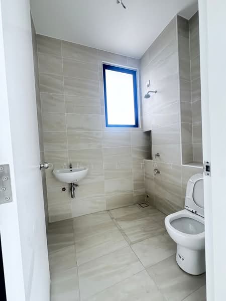 Rumah Teres 2 Tingkat untuk Dijual di Eco Spring (Johor Bahru) - Daniel Tan - Bathroom - PropertyGuru.com.my